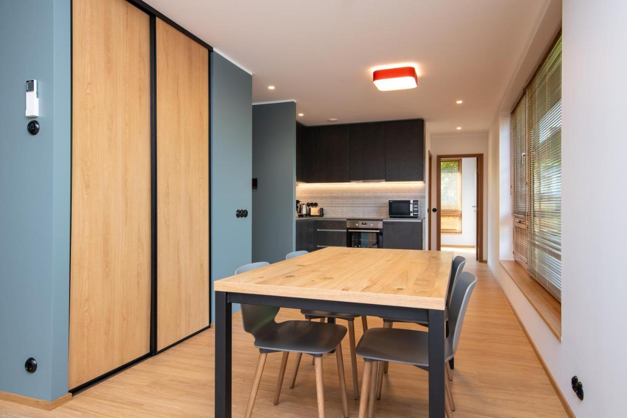 Self-Check-In Spacious 1 Bedroom Apartment With Free Parking タリン エクステリア 写真